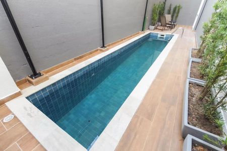 Apartamento para alugar com 35m², 2 quartos e sem vagaÁrea comum - Piscina