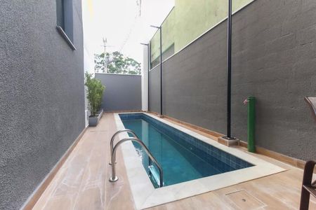 Apartamento para alugar com 35m², 2 quartos e sem vagaÁrea comum - Piscina