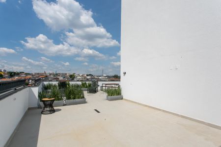 Apartamento para alugar com 35m², 2 quartos e sem vaga Apartamento para alugar com 35m², 2 quartos e sem vagaÁrea comum - Terraço