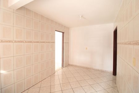 Cozinha de casa para alugar com 1 quarto, 48m² em Jardim Santa Margarida, São Paulo