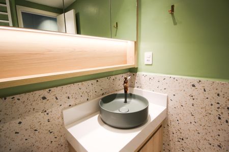 Studio para alugar com 24m², 1 quarto e sem vaga Studio para alugar com 24m², 1 quarto e sem vagaBanheiro