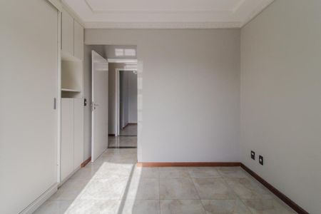 Apartamento para alugar com 147m², 3 quartos e 1 vaga Apartamento para alugar com 147m², 3 quartos e 1 vagaQuarto Suíte