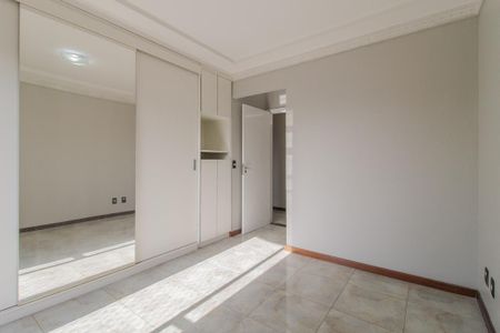 Apartamento para alugar com 147m², 3 quartos e 1 vaga Apartamento para alugar com 147m², 3 quartos e 1 vagaQuarto Suíte