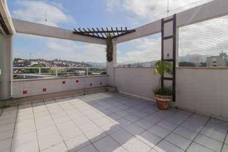 Apartamento para alugar com 147m², 3 quartos e 1 vaga Apartamento para alugar com 147m², 3 quartos e 1 vagaTerraço