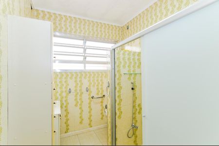 Casa à venda com 190m², 2 quartos e 4 vagasBanheiro