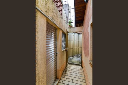 Casa à venda com 190m², 2 quartos e 4 vagasÁrea de Serviço - Quarto de Serviço 