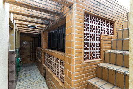 Casa à venda com 190m², 2 quartos e 4 vagasQuintal