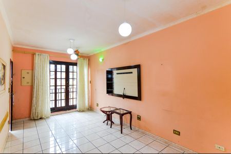 Sala de casa para alugar com 2 quartos, 190m² em Vila Rosalia, Guarulhos