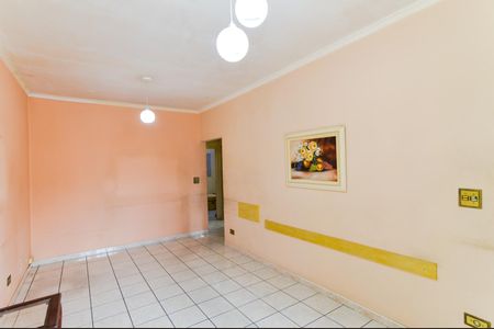 Casa à venda com 190m², 2 quartos e 4 vagasSala