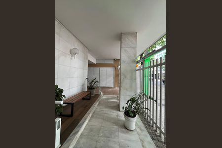 Apartamento para alugar com 90m², 3 quartos e sem vaga Apartamento para alugar com 90m², 3 quartos e sem vagaPlaca