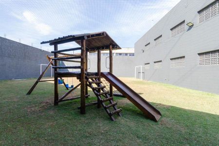 Apartamento à venda com 60m², 2 quartos e 1 vaga Apartamento à venda com 60m², 2 quartos e 1 vagaÁrea comum - Playground