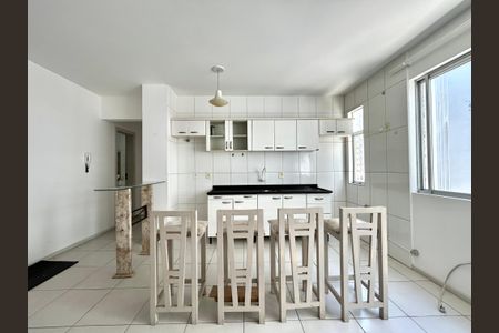 Sala de apartamento para alugar com 1 quarto, 60m² em Centro, Florianópolis