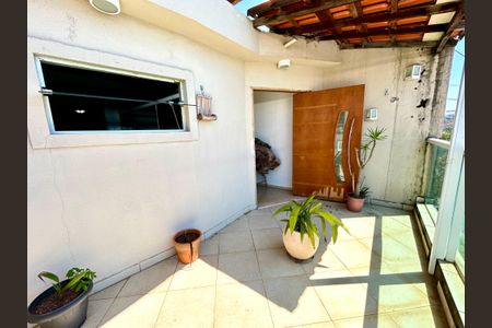 Casa para alugar com 116m², 2 quartos e 1 vaga Casa para alugar com 116m², 2 quartos e 1 vagaSacada da Suíte