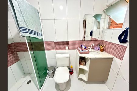 Casa para alugar com 116m², 2 quartos e 1 vaga Casa para alugar com 116m², 2 quartos e 1 vagaBanheiro 1