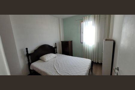 Quarto de apartamento para alugar com 3 quartos, 77m² em Vila Lageado, São Paulo