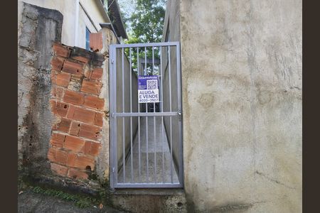 Casa para alugar com 90m², 2 quartos e sem vaga
