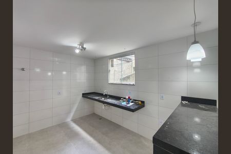 Casa para alugar com 2 quartos, 90m² em Jacarepaguá, Rio de Janeiro