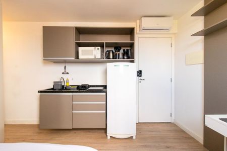 Studio de kitnet/studio para alugar com 1 quarto, 17m² em Rebouças, Curitiba