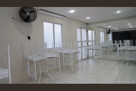 Apartamento para alugar com 68m², 3 quartos e 1 vagaÁrea comum - Salão de festas
