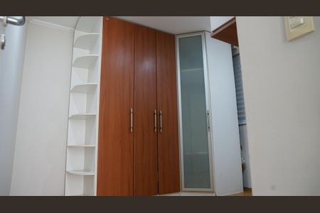 Apartamento para alugar com 68m², 3 quartos e 1 vagaQuarto 2