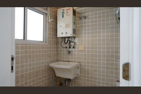 Apartamento para alugar com 68m², 3 quartos e 1 vagaÁrea de Serviço