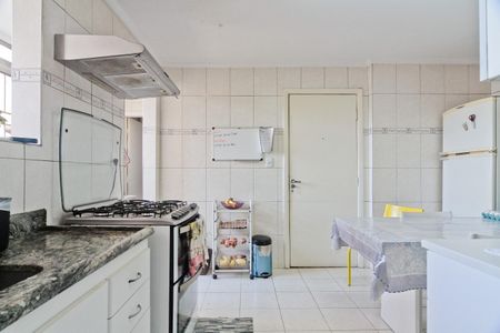 Apartamento à venda com 109m², 3 quartos e 2 vagasCozinha
