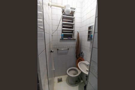 Apartamento à venda com 88m², 2 quartos e sem vaga Apartamento à venda com 88m², 2 quartos e sem vagaBanheiro de serviço