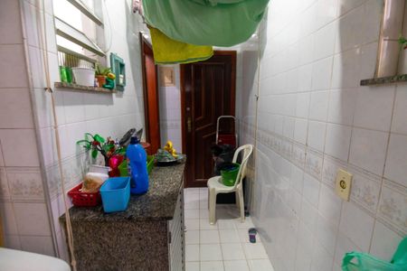 Apartamento à venda com 88m², 2 quartos e sem vaga Apartamento à venda com 88m², 2 quartos e sem vagaCozinha e Área de Serviço