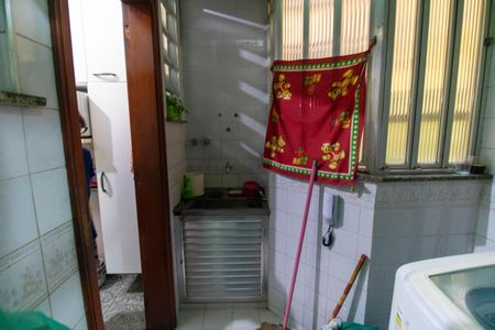 Apartamento à venda com 88m², 2 quartos e sem vaga Apartamento à venda com 88m², 2 quartos e sem vagaCozinha e Área de Serviço