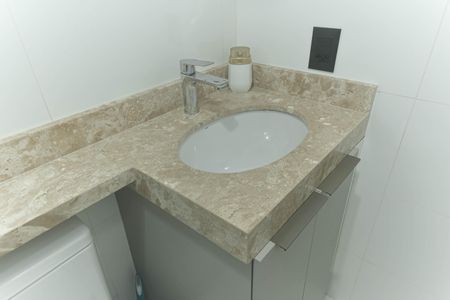 Apartamento para alugar com 43m², 2 quartos e sem vagaBanheiro