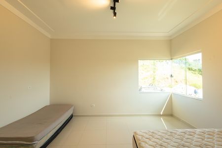 Casa de condomínio para alugar com 307m², 3 quartos e 4 vagas Casa de condomínio para alugar com 307m², 3 quartos e 4 vagasquarto