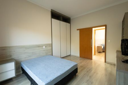 Casa de condomínio para alugar com 307m², 3 quartos e 4 vagas Casa de condomínio para alugar com 307m², 3 quartos e 4 vagassuíte