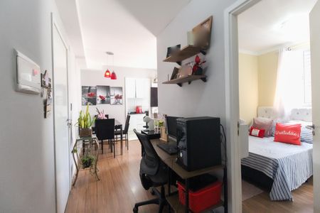Apartamento para alugar com 47m², 2 quartos e 1 vaga Apartamento para alugar com 47m², 2 quartos e 1 vagaCorredor