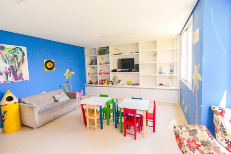 Apartamento para alugar com 47m², 2 quartos e 1 vaga Apartamento para alugar com 47m², 2 quartos e 1 vagaÁrea Comum