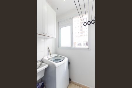 Apartamento para alugar com 47m², 2 quartos e 1 vaga Apartamento para alugar com 47m², 2 quartos e 1 vagaÁrea de Serviço