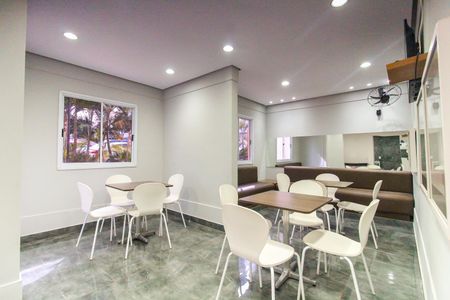 Apartamento para alugar com 45m², 2 quartos e 1 vaga Apartamento para alugar com 45m², 2 quartos e 1 vagaSalão de Festas 2