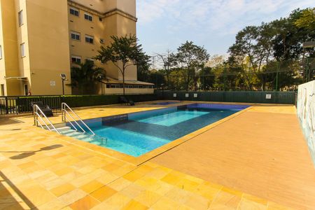 Apartamento para alugar com 45m², 2 quartos e 1 vaga Apartamento para alugar com 45m², 2 quartos e 1 vagaÁrea comum - Piscina