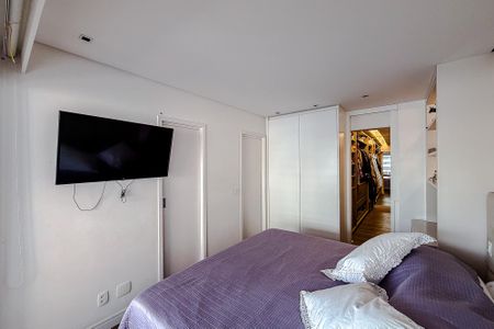 Apartamento à venda com 170m², 3 quartos e 3 vagas Apartamento à venda com 170m², 3 quartos e 3 vagasQuarto 1 - Suíte