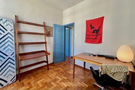 Apartamento à venda com 130m², 4 quartos e sem vagaQuarto 2