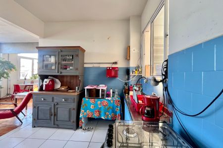 Apartamento à venda com 130m², 4 quartos e sem vagaCozinha 