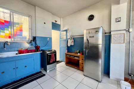 Apartamento à venda com 130m², 4 quartos e sem vagaCozinha 