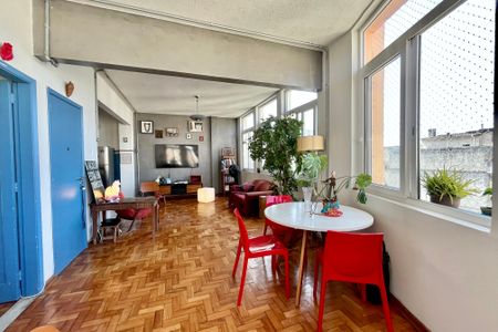 Apartamento à venda com 130m², 4 quartos e sem vagaSala 