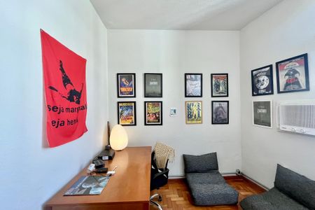 Apartamento à venda com 130m², 4 quartos e sem vagaQuarto 2