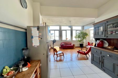 Apartamento à venda com 130m², 4 quartos e sem vagaCozinha