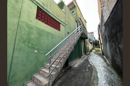 Casa para alugar com 100m², 2 quartos e sem vagaFachada