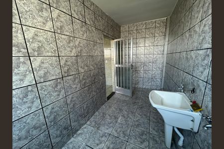 Casa para alugar com 100m², 2 quartos e sem vagaÁrea de Serviço