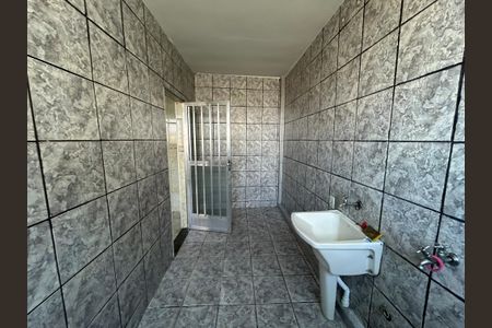 Casa para alugar com 100m², 2 quartos e sem vagaÁrea de Serviço