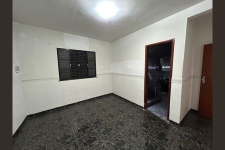 Casa para alugar com 100m², 2 quartos e sem vagaSuíte