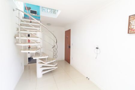 Sala de apartamento para alugar com 3 quartos, 90m² em Cidade Líder, São Paulo