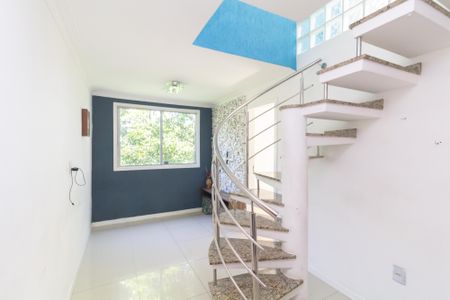 Apartamento para alugar com 90m², 2 quartos e 1 vaga Apartamento para alugar com 90m², 2 quartos e 1 vagaSala